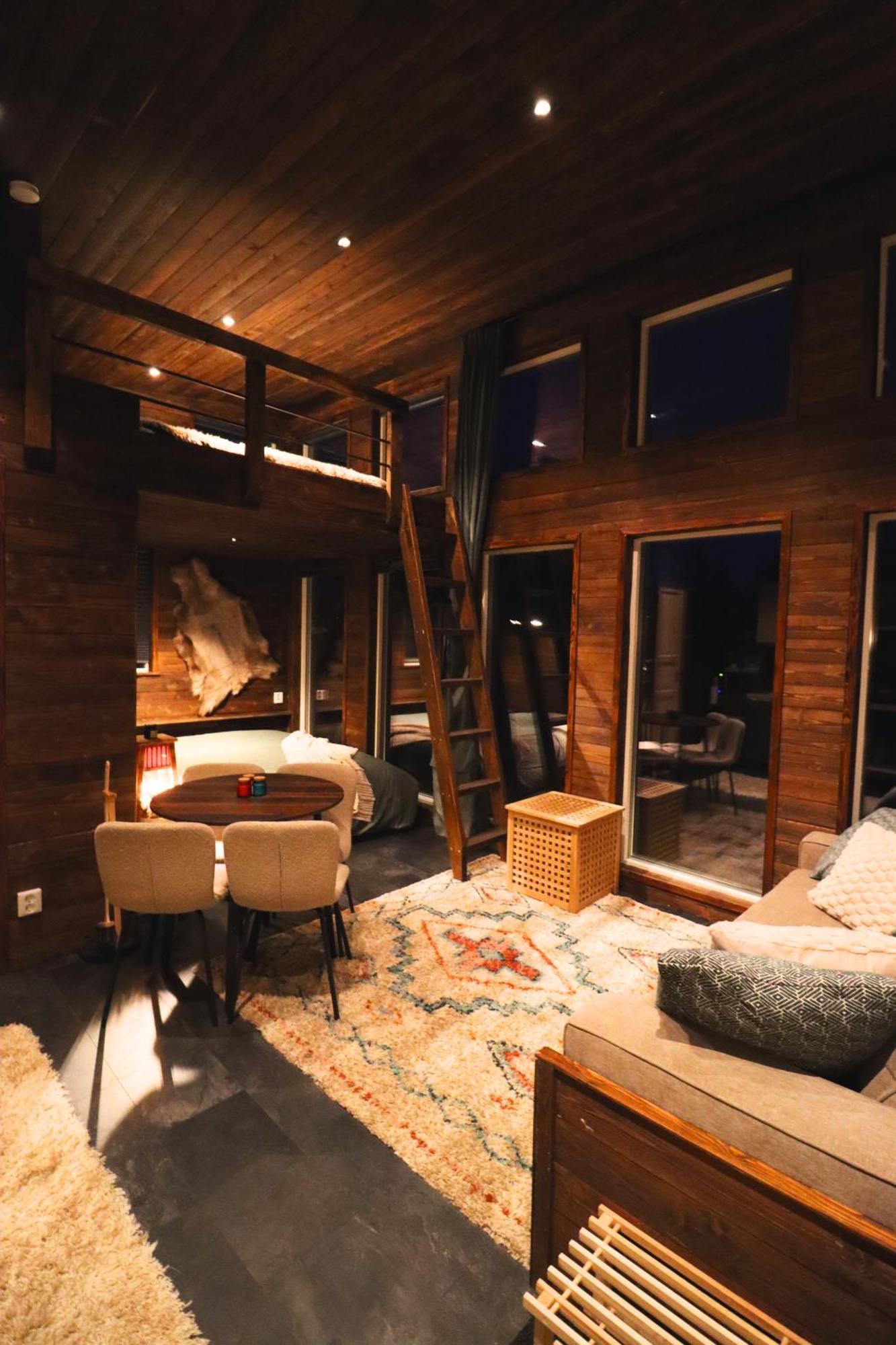 Reindeer River Lights Lodge Kiruna Zewnętrze zdjęcie